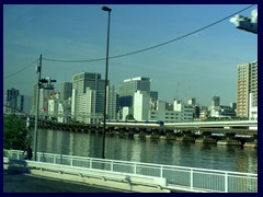 Bus to Narita 08